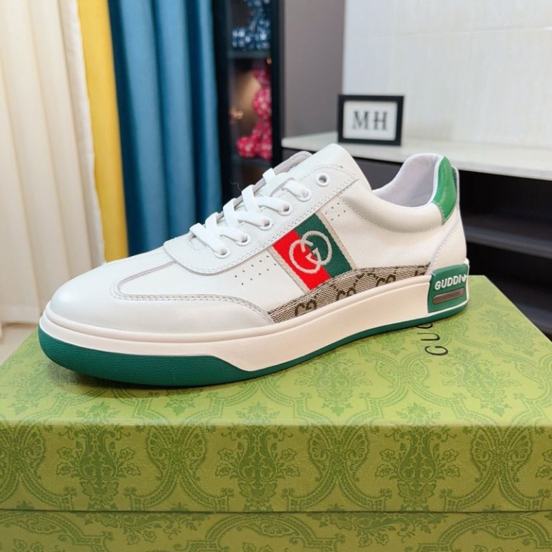 G*u*i casual shoes